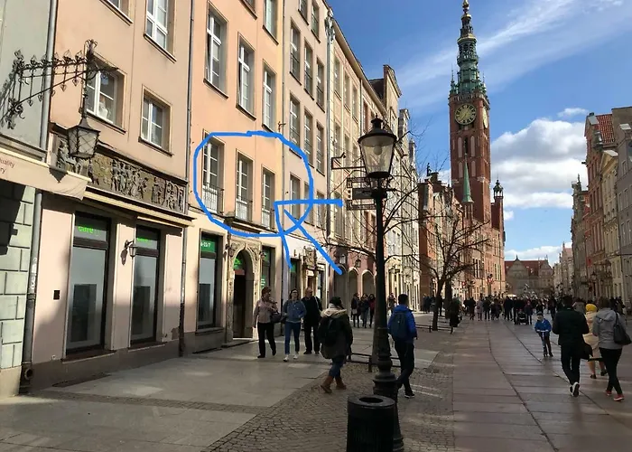 Dluga Street Apartment Near Neptun Gdansk