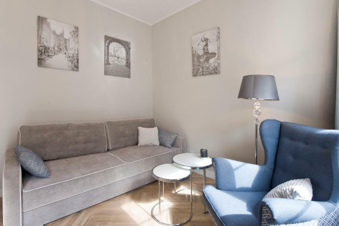 Apartment Dluga Street Near Neptun
